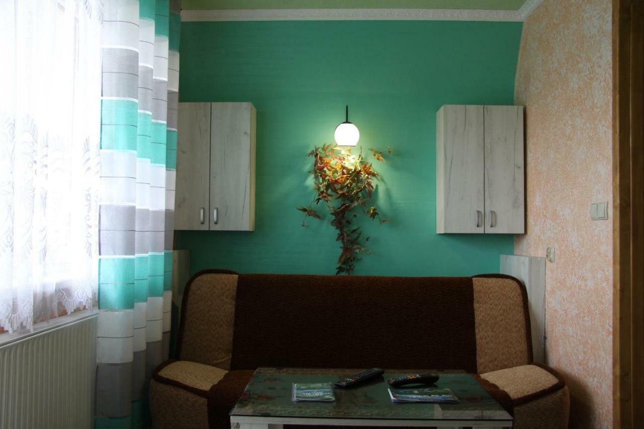 Goscinne Habitación en casa particular Niedzica Zamek